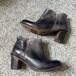 BedStu Cobbler Series Sonic Ankle Boots Blue Gray Size 6 Distressed Bed Stu